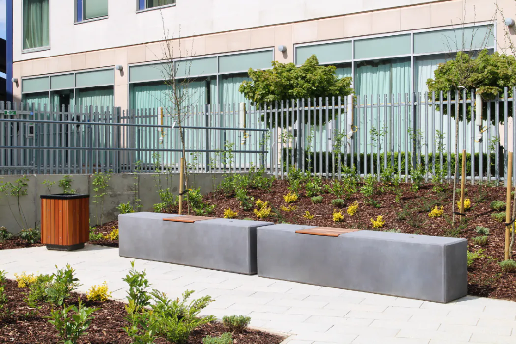 Luton Dart Rail Station Concrete Landscape Seating