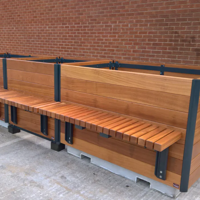 HVM Toledo PAS 68 Timber Planter – CT USM with Seating 40 mph - 3