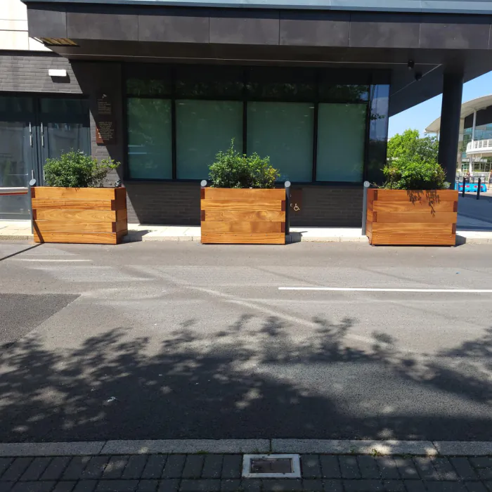 Timber Planter Gunwharf 1000 SQ - 6