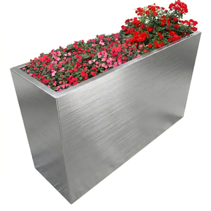 Victoria CT50 IWA 14 HVM Steel Planter 1945mm 50mph Shallow Mount - 3