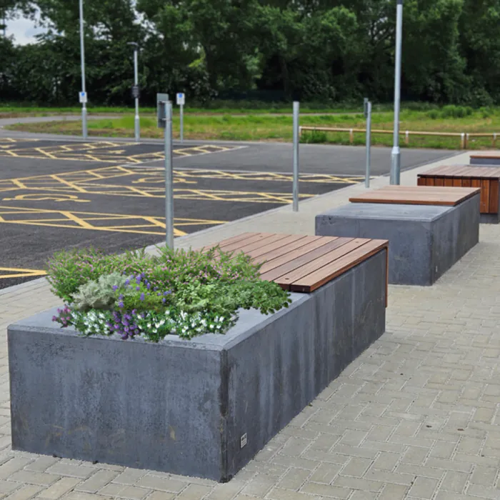PAS 68 Counter Terror Concrete Block with Planter and Seating 2500mm Shallow Mount - 1