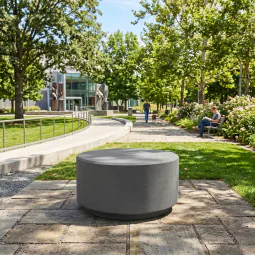 Concrete Bench Warwick Major 470 x 900mm (Dia)                            